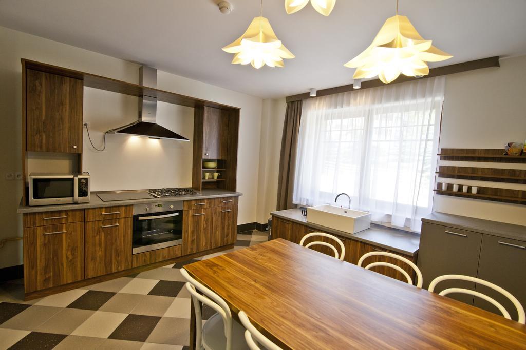 Hotel Dobry Klimat ชกลาร์สกา ปอเรมบา ภายนอก รูปภาพ