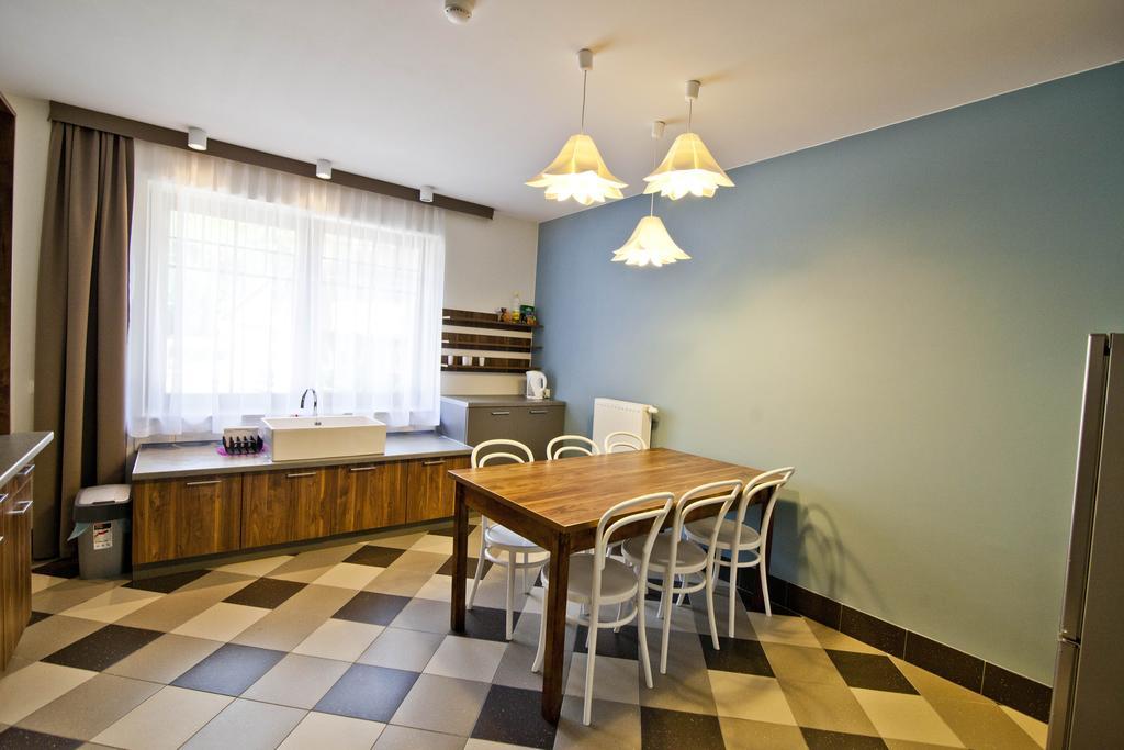 Hotel Dobry Klimat ชกลาร์สกา ปอเรมบา ภายนอก รูปภาพ